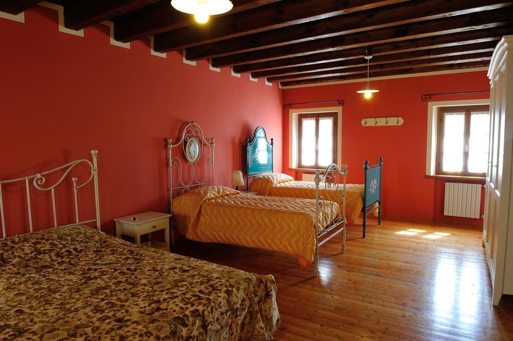 Agriturismo Crodi Miane الغرفة الصورة