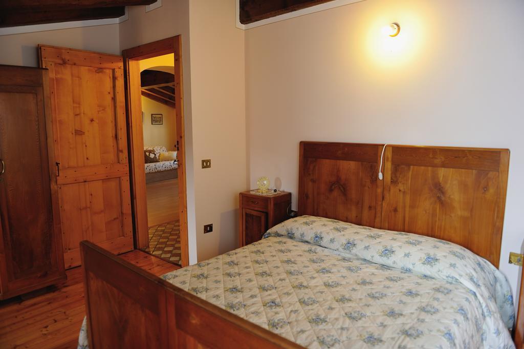 Agriturismo Crodi Miane الغرفة الصورة